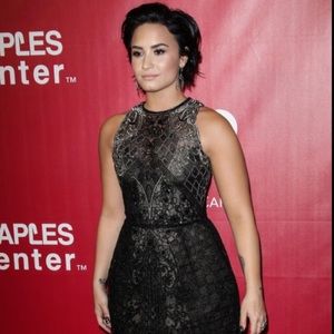 Meet your Posher, Isabella